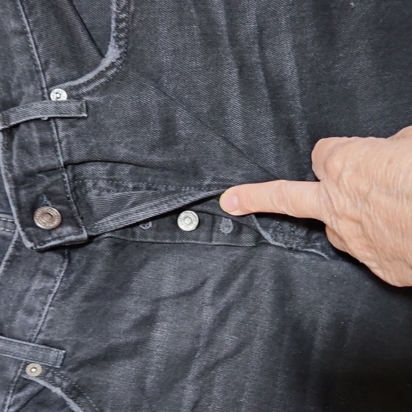 Free People Maggie Distressed Mid-Rise Straight Jeans Washed Black FP1009 - Picture 7 of 16